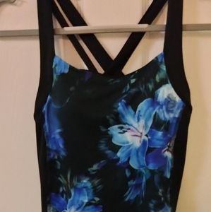 - Women's Swim Top fast dri